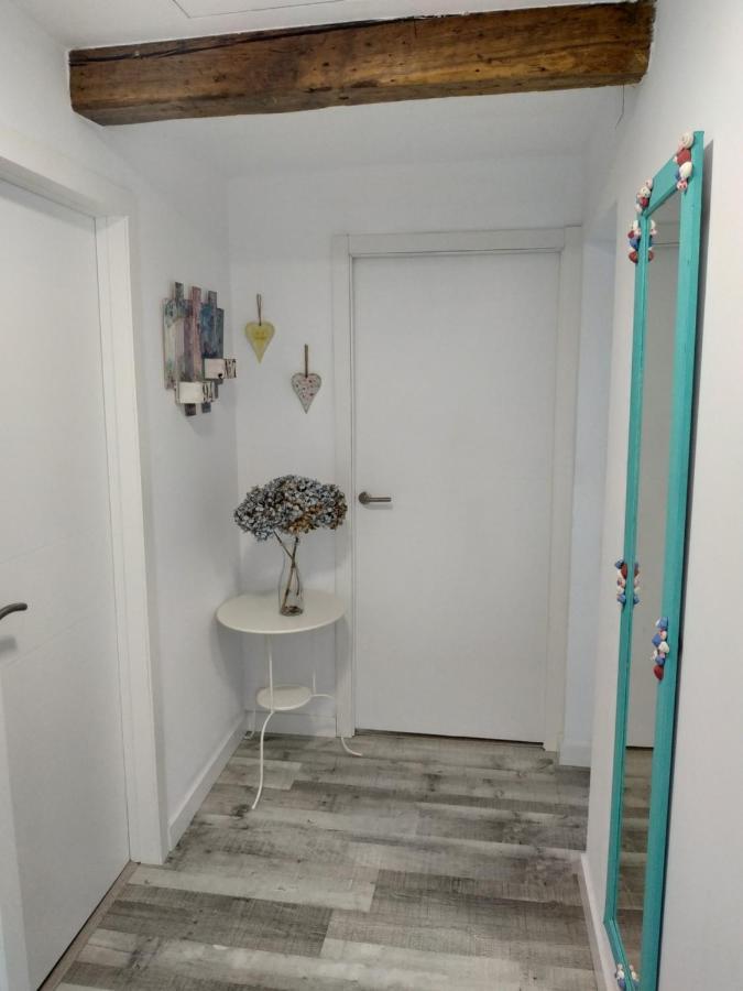Atico 3ºa A 200m Catedral,playstation 4 Y Netflix Apartment