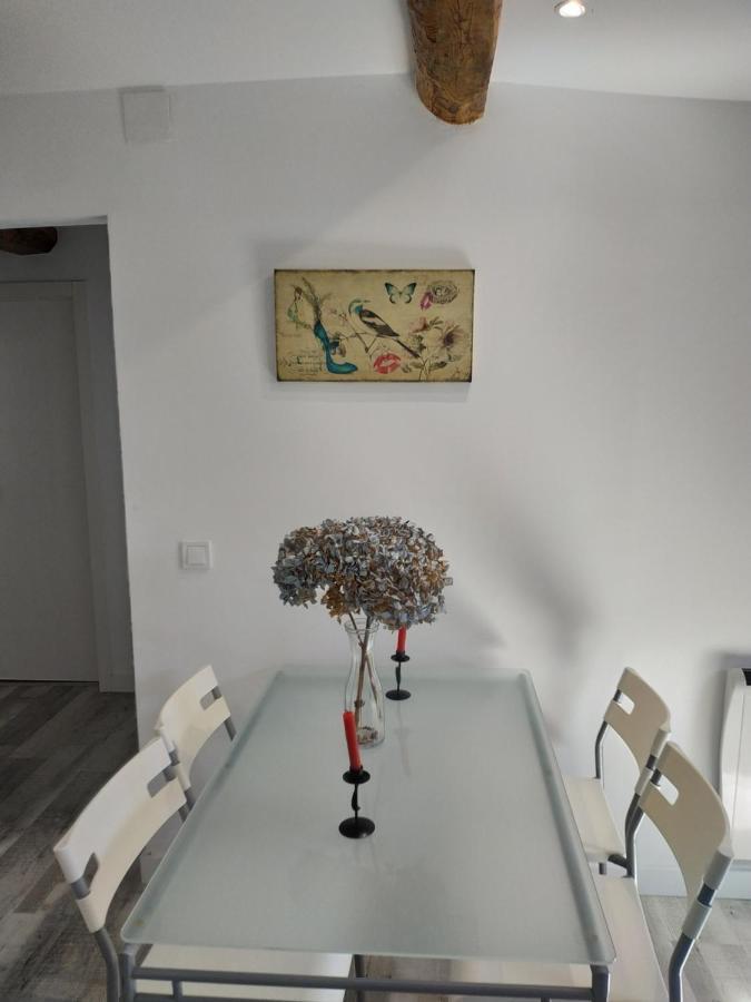 Atico 3ºa A 200m Catedral,playstation 4 Y Netflix Apartment